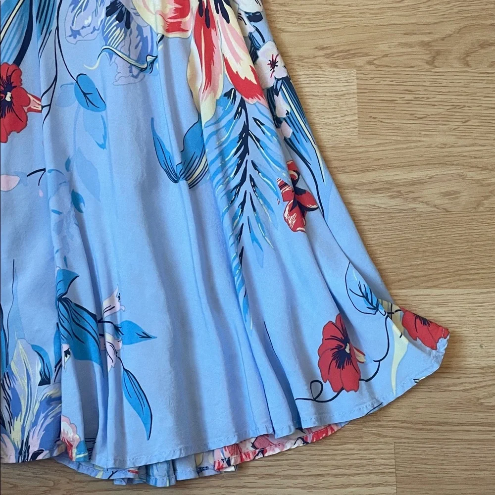 Old Navy Blue Floral Dress - Picture 3 of 6